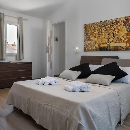 Art And Nature 3* אולביה