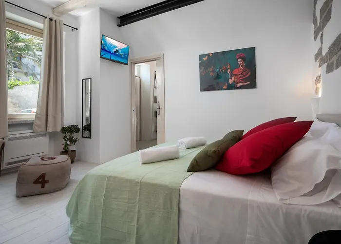 Art And Nature בית הארחה 3*