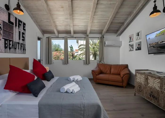 Art And Nature בית הארחה 3*