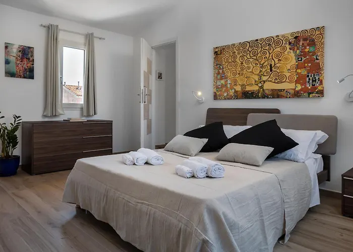 Art And Nature 3* אולביה