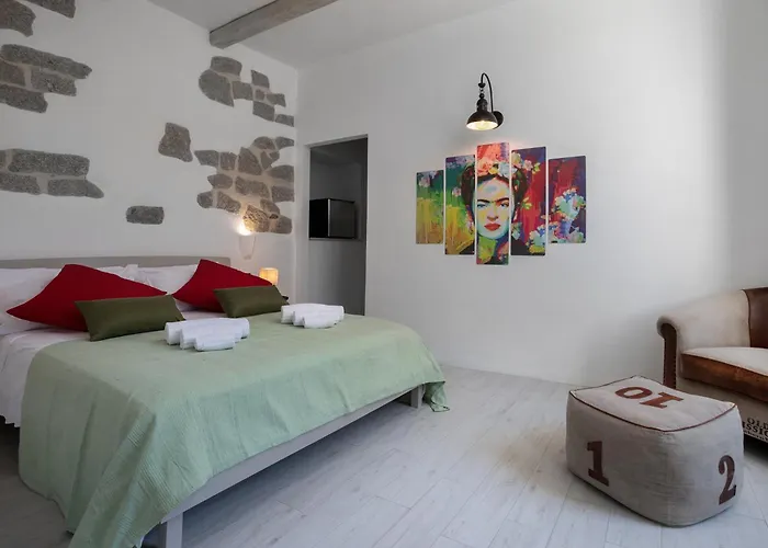 Art And Nature אולביה